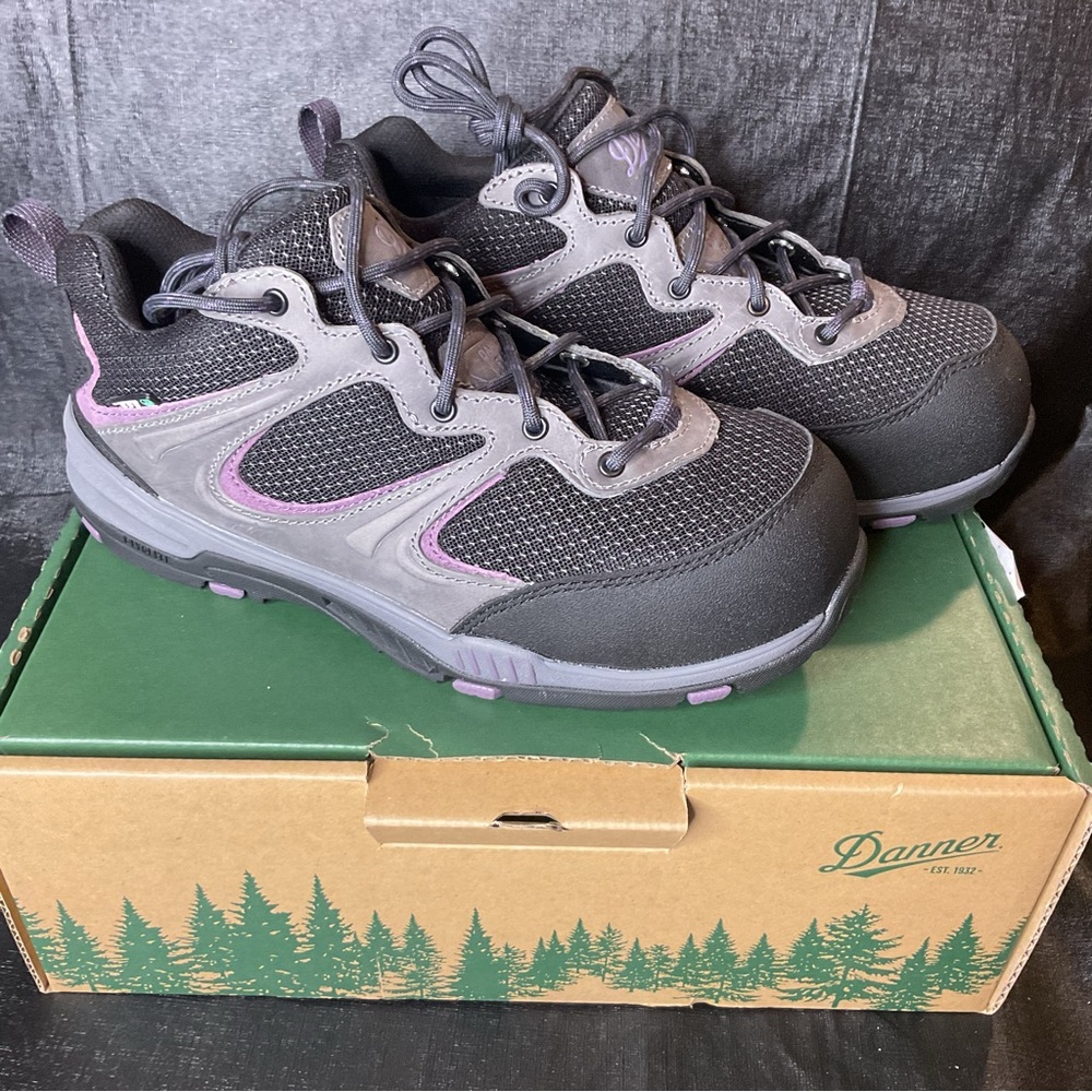 Danner Size 8.5 M SPRINGFIELD LOW 3" New Women's Safety Toe Work Shoes Hiking